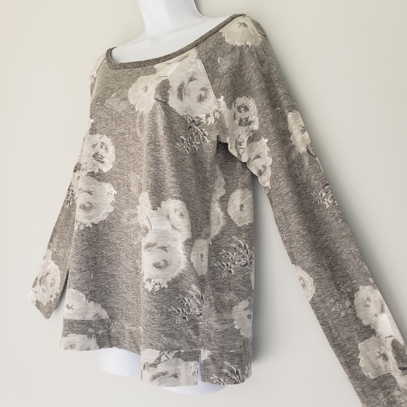 American Eagle Top - Picture 2 of 5